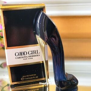 - Carolina herrera 7 ml mini